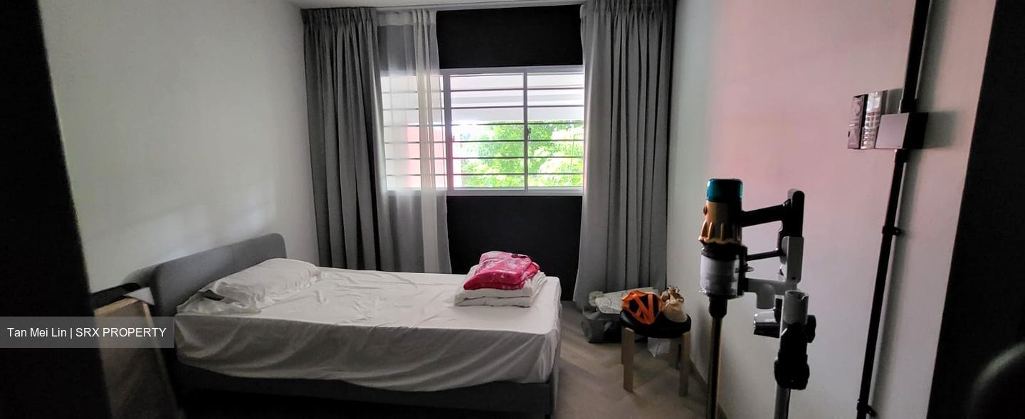Jurong West Avenue 1 (Jurong West),  #575873791